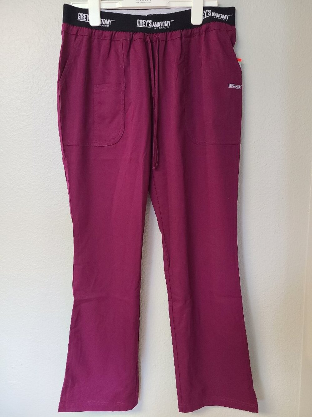 Grey’s Anatomy 3 PKT Logo Waist Pant